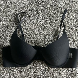 Size 38C bra. Worn once. Washed on delicate once. Smoke/pet free home
